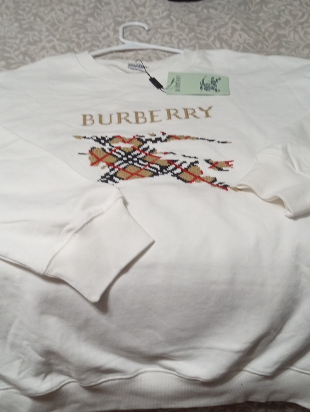 Burberry Cream Sweatshirt with Gold Logo and Signature Check